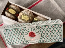 ANCIENNE BOITE DE SAVONS ROSE