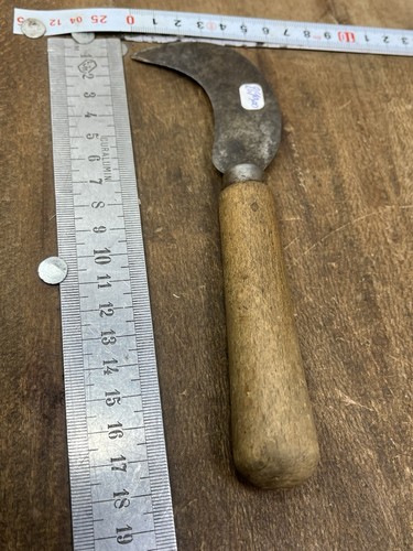 Petit couteau serpe ancien - couteau,