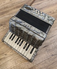 Accordéon ancien TOSCA