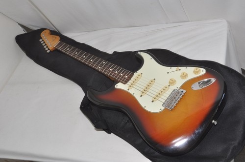 Guitare électrique fender - guitare,