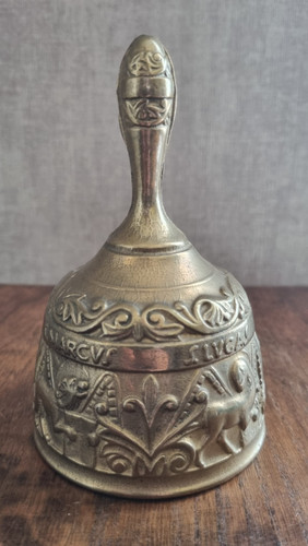 Cloche autel ancienne en - cloche,
