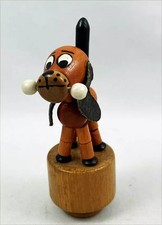 Wakouwa - Bois - Chien avec os