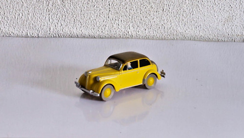 Voiture tintin le - -,