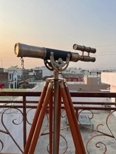 Télescope vintage en laiton