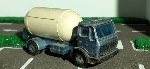 Solido mercedes 1217 - ,