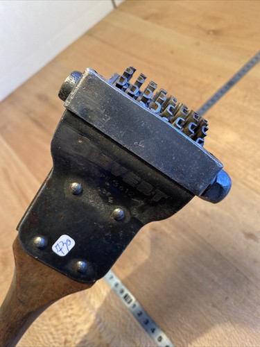 730 old tool - (n°,, outil