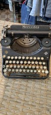 Machine à écrire MERCEDES
