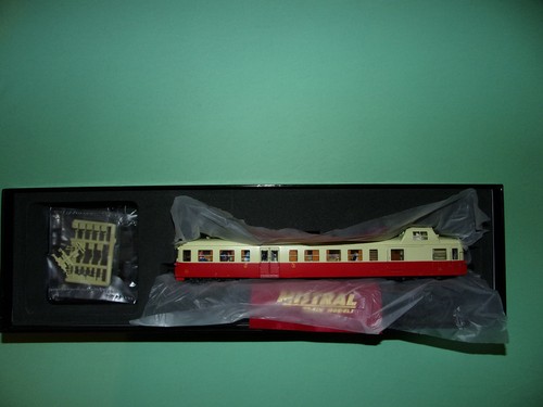 Mistral autorail x3800 - x3800, picasso