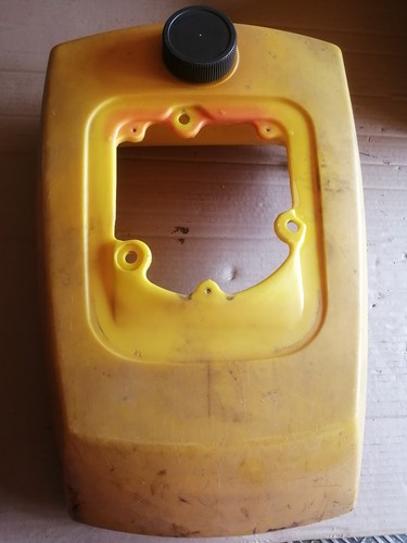 Réservoir avec robinet