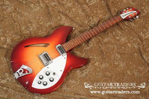Rickenbacker 2008 330 fireglo - 2008,
