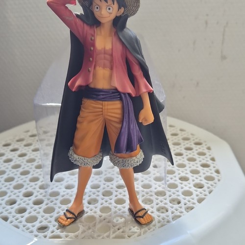 One piece figurine monkey - piece,