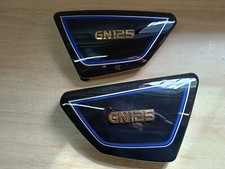 UNE PAIRE DE CACHE CARENAGE