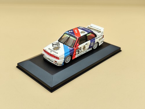 Bmw e30 schnitzer - 1/43,