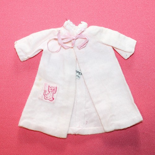 Robe chambre rose vintage - chambre,