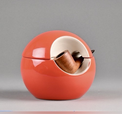 Pot tabac repose pipe - &, en