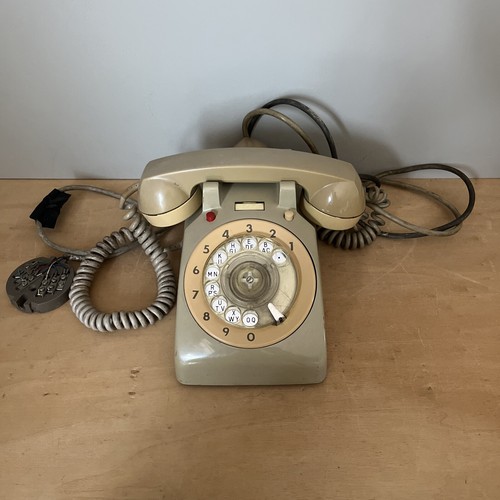 Ancien téléphone fixe - téléphone,