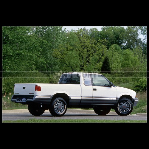 Photo 025662 gmc sonoma - photo, a.025662