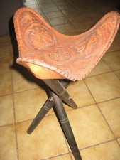 tabouret pliant en cuir, tripode
