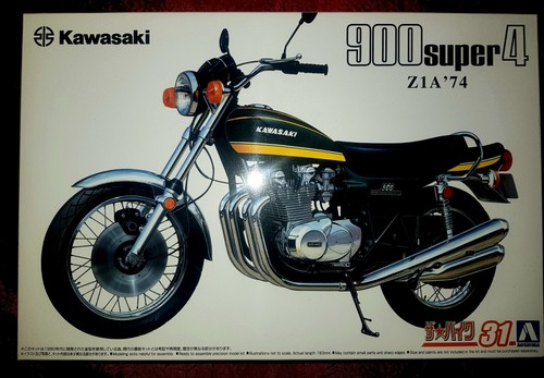 Kawasaki 900 super 1 - ,