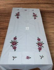 Nappe Blanche Brodée main Artisanat Madagascar Motifs Noël Ref22 SoaBoutik
