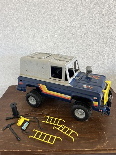 Vintage big jim - jeep, mattel