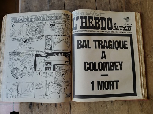 Hebdo hara kiri charlie - hebdo,