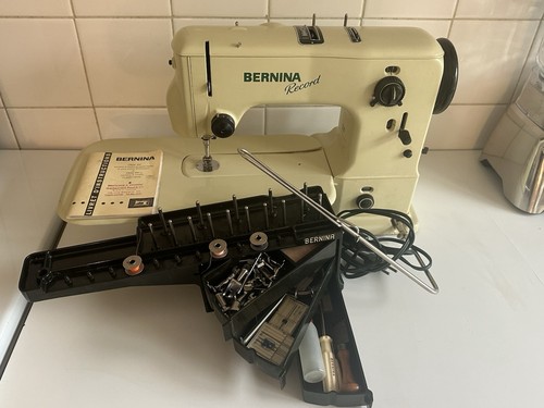Machine coudre bernina - À,