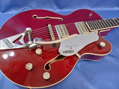 Guitare électrique acoustique