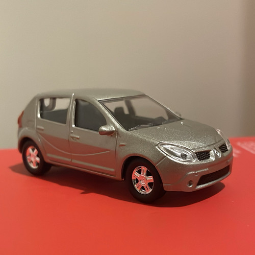Miniature eligor dacia sandero - miniature,