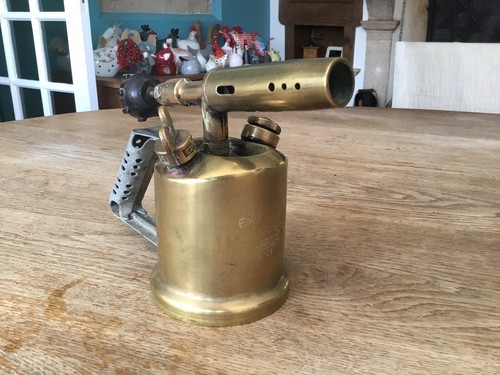 Belle lampe souder ancienne - lampe,