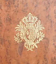 LIVRE AUX ARMES Corps