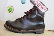 Vintage Vasque Men's Hiking Brown Leather Boots, US Size 11 Made in Italy.