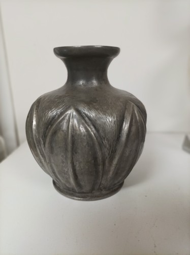 Art deco ancien - vase, étain