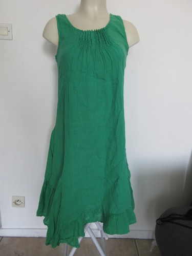 Robe verte lin talia benson - en,