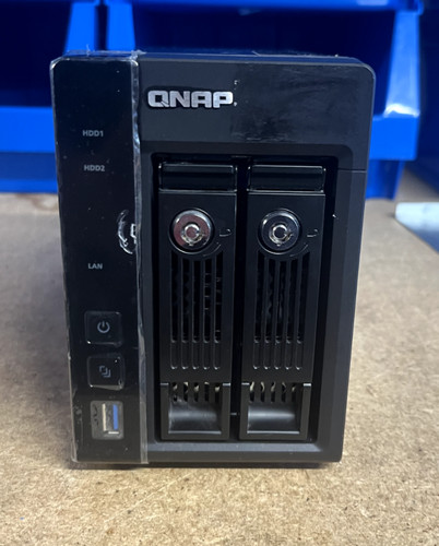 253 pro qnap - pro-8g, baies