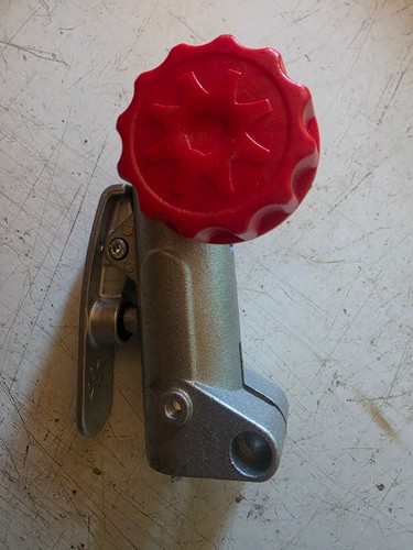 Pièce jonction pour - de,