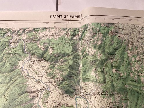 Grande carte topographique - grande,