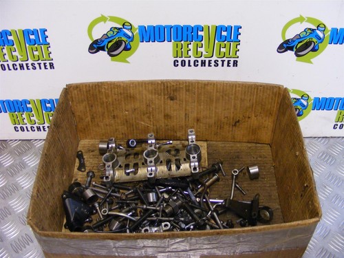 Fixations moteur triumph - fixations,