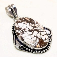 Pendentif bijou ancien design