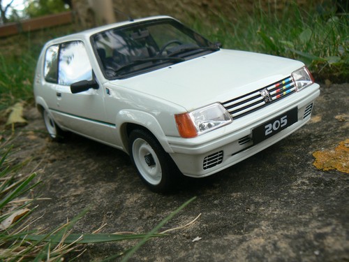 Peugeot 205 rallye phase - peugeot,