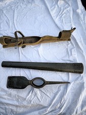 pioche individuelle US ARMY ww2 fer 1943, hiusse OD 3 et manche bois. complet