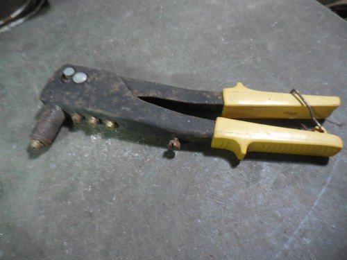 Pince rivets riveteuse - pince,