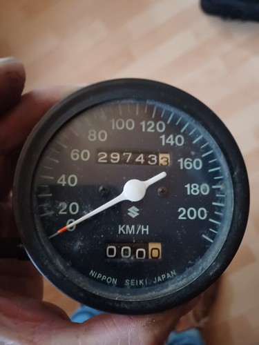 Compteur suzuki 250 500 - 250,