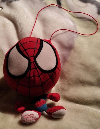 Peluche spiderman avec cloche - spiderman,