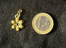 ADORABLE PETIT PENDENTIF