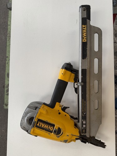 Dewalt d51845 cloueur - dewalt,