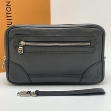 Louis Vuitton Pavel Taiga 2 compartment Ardoise Black Clutch Second Bag M31142