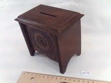 ancienne tirelire bretonne en