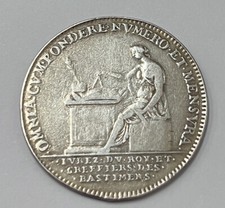 Jeton En Argent Batiment Du