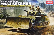 Academy 1/35 U.S. Medium Tank M4A3 Sherman 105Mm Howitzer M1 Dozer Blade